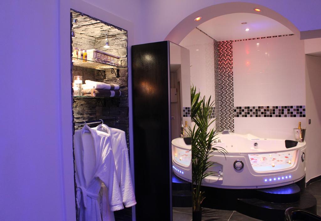 Le Love Spa Lião Quarto foto