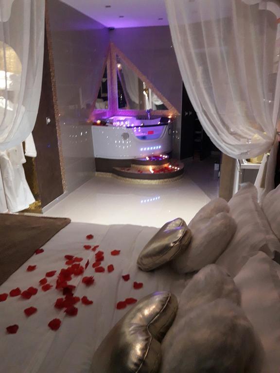 Le Love Spa Lião Exterior foto