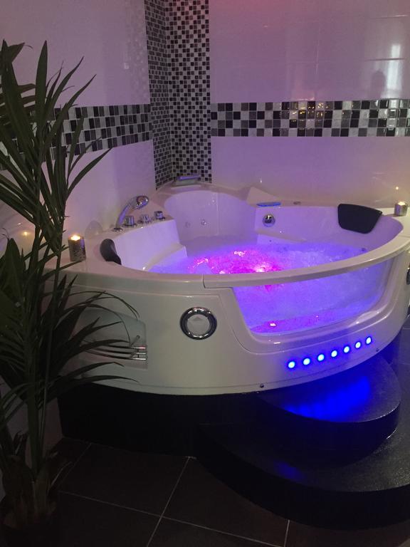 Le Love Spa Lião Exterior foto